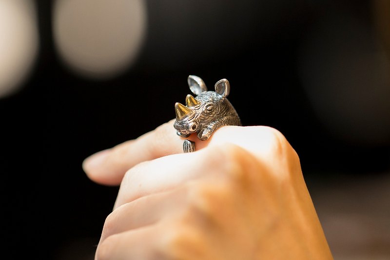 Personality rhino ring-golden horn (vulcanized treatment) - General Rings - Other Metals Silver