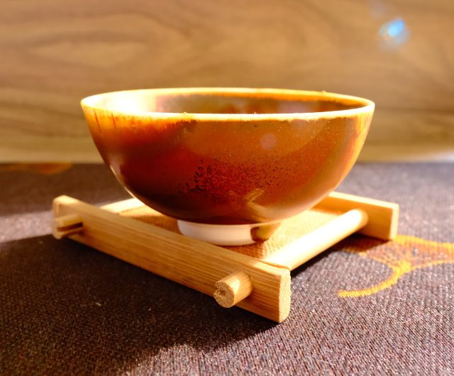 湯呑み 華々しく 陶器