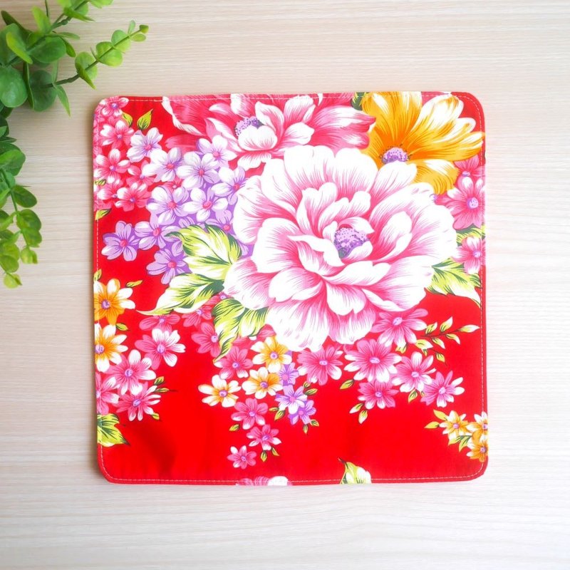 Year-end special price=spot=Taiwan Hakka floral cloth handkerchief=red - ผ้าเช็ดหน้า - ผ้าฝ้าย/ผ้าลินิน 