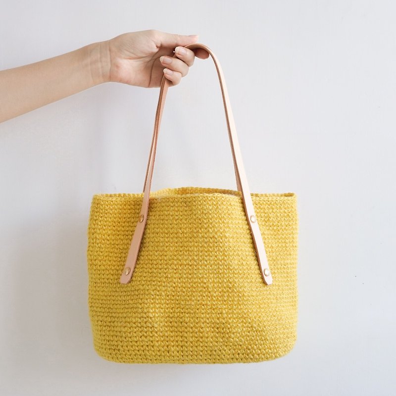 Beginner Friendly Crochet Bag/Beginner’s First Knitting Lesson - Knitting / Felted Wool / Cloth - Other Materials 