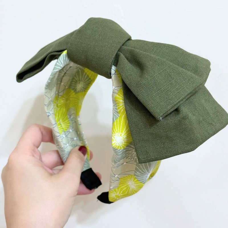 Handmade headband with selected high-quality fabric - Hair Accessories - Cotton & Hemp Green