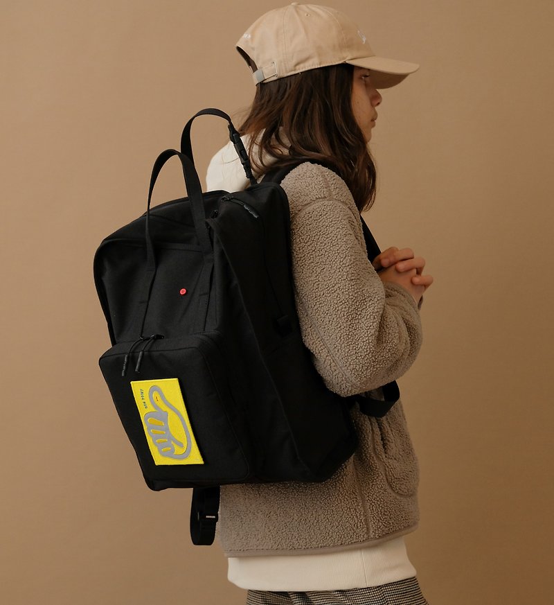 Bastille- BON POINT Reflective Patch/ Eco-Friendly/ Water-Repellent Backpack - กระเป๋าแล็ปท็อป - เส้นใยสังเคราะห์ สีดำ