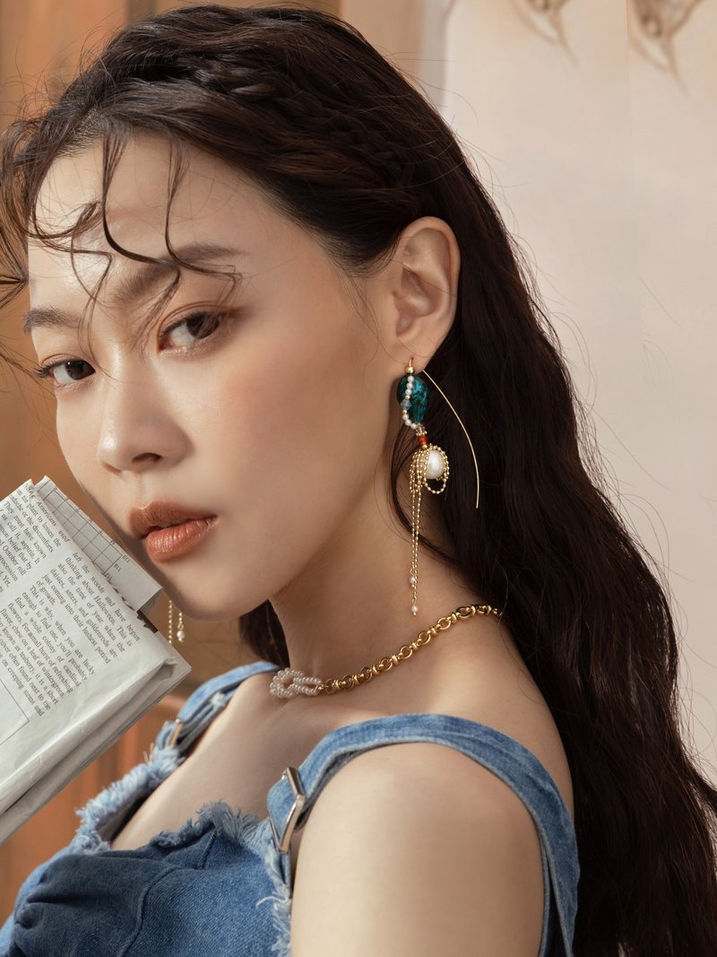 Danube Secrets. MUCHAT handmade 14KGP glass pearl tassel earrings - ต่างหู - โลหะ สีเขียว