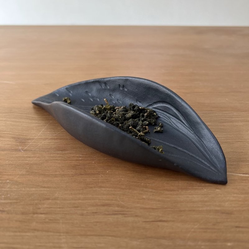 夜的暗流 陶手工茶荷 - 茶壺/茶杯/茶具 - 陶 黑色