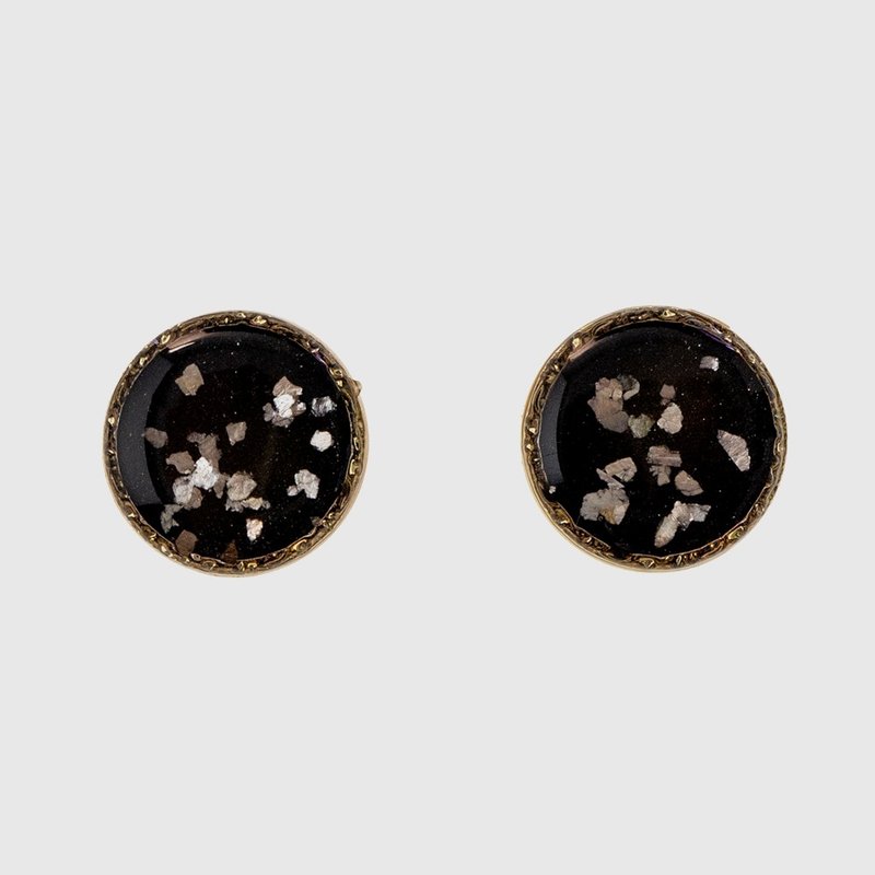 耳環 | Shells Of Radiance 海貝凝光 - 曜黑 - 耳環/耳夾/耳骨夾 - 其他金屬 黑色