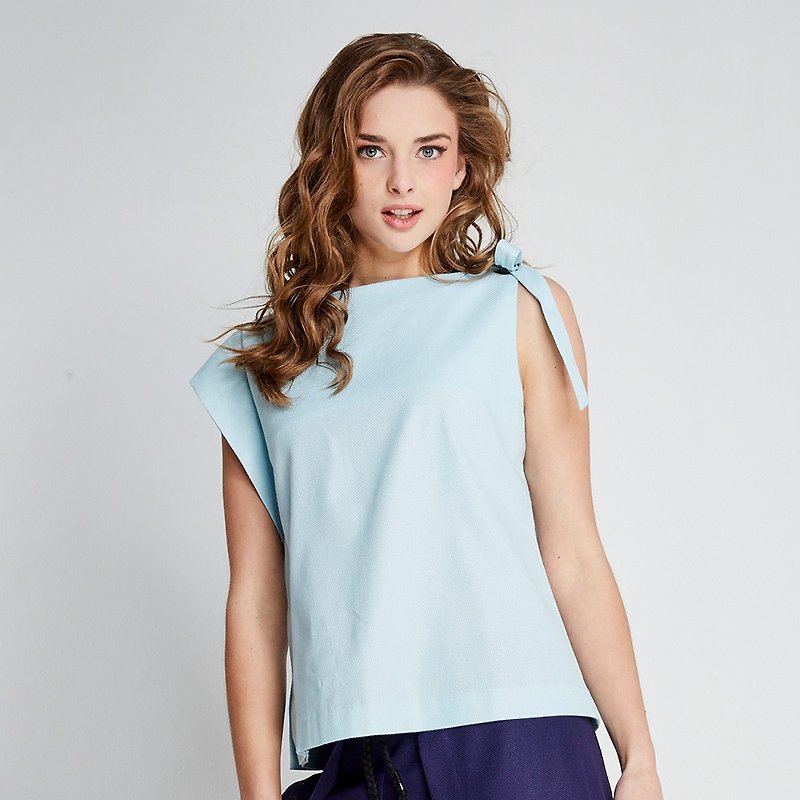 (FIT1701TP03BL) Butterfly sleeveless top - เสื้อผู้หญิง - ผ้าฝ้าย/ผ้าลินิน 