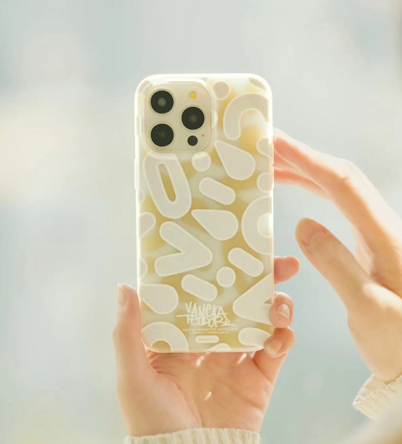 【白雪亮粉】冰雪白磨砂鏡面金 iPhone 15 Pro/15 ProMax手機殼 - 手機殼/手機套 - 塑膠 