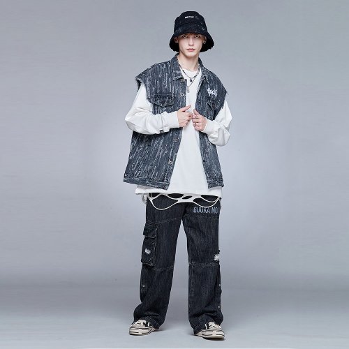 Guuka holes embroidery white tooling jacket - Shop MUYU Men's Coats &  Jackets - Pinkoi