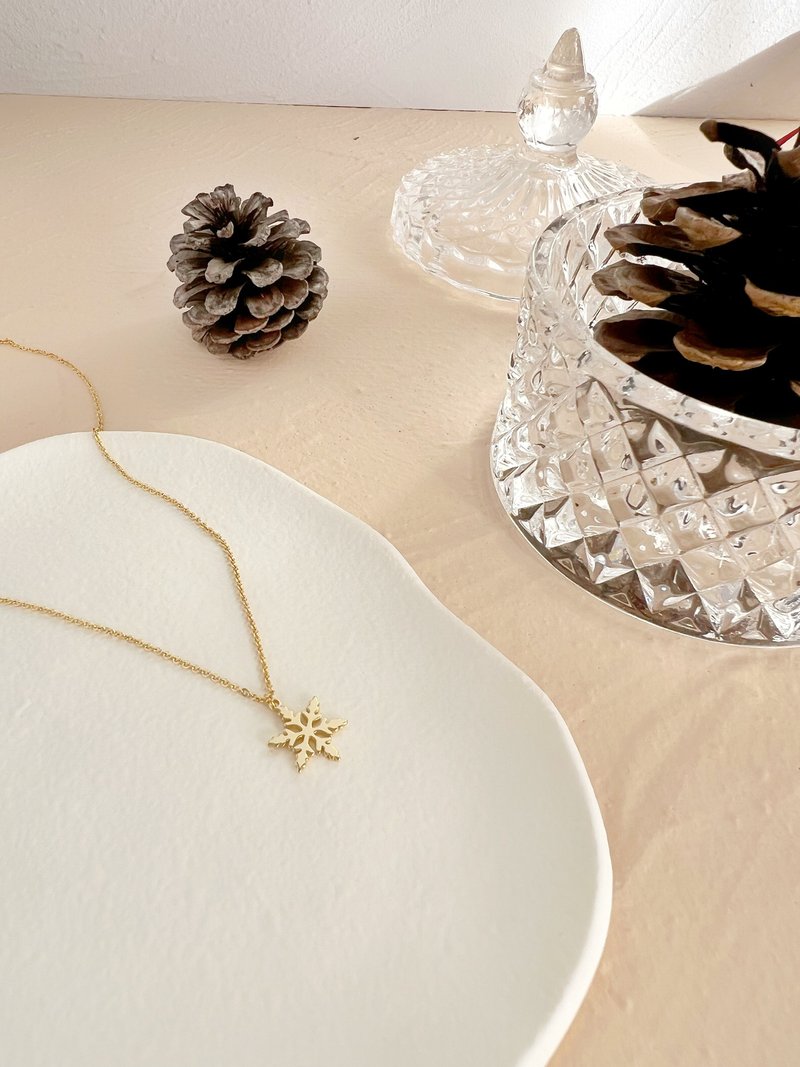 【Exchange Gift Preferred】Golden snowflake necklace #Versatile washable Christmas - Necklaces - Other Metals Gold