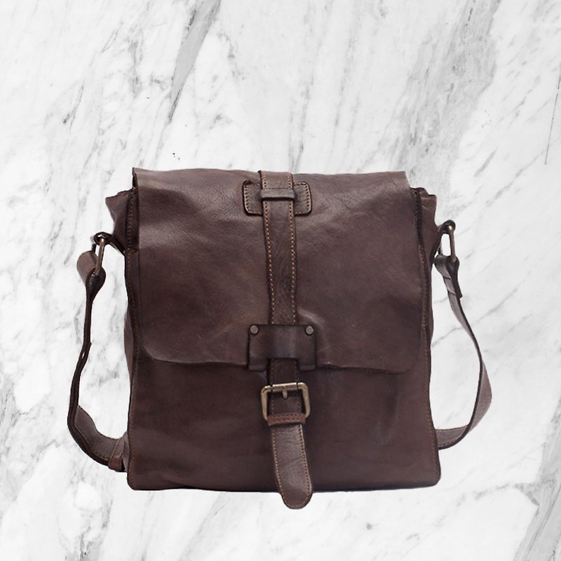 Michigan cowhide shoulder/cross-body bag - Messenger Bags & Sling Bags - Genuine Leather Brown