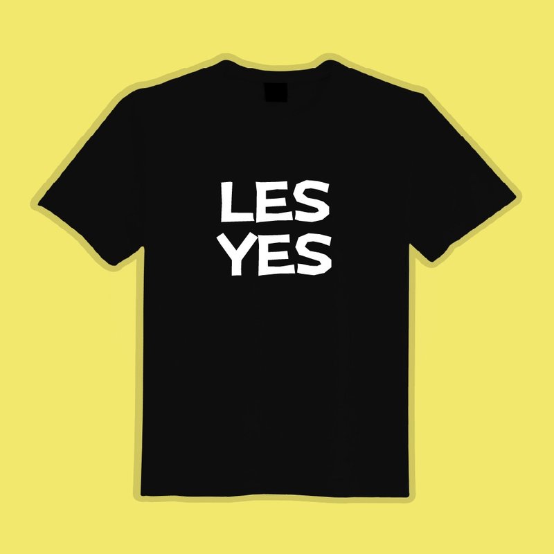 LES YES 女同志 諧音 彩虹 文創 衣服 T恤 黑T 童裝 純棉 排汗衣 - 男 T 恤 - 棉．麻 多色
