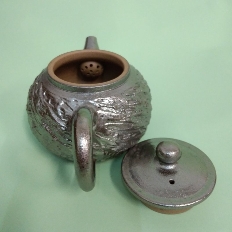 手拉金銀彩茶壺 玫瑰金 - 茶具/茶杯 - 陶 金色