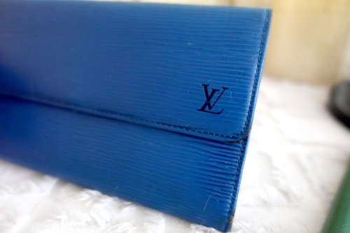 French famous brand LOUIS VUITTON LV antique brown leather and PU leather  pattern Silver wallet vintage - Shop Mr.Travel Genius Antique shop Wallets  - Pinkoi