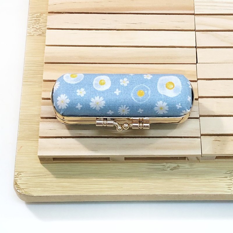Poached egg floret/Korean printed cotton cloth. Stamp box. Earphone box. Lipstick box. Mouth gold storage - ตราปั๊ม/สแตมป์/หมึก - ผ้าฝ้าย/ผ้าลินิน สีน้ำเงิน