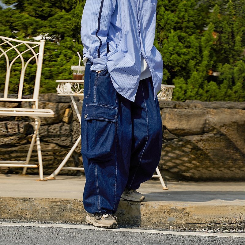 TopBasics 日系拼布工裝口袋牛仔燈籠褲 - 男長褲/休閒褲 - 棉．麻 藍色