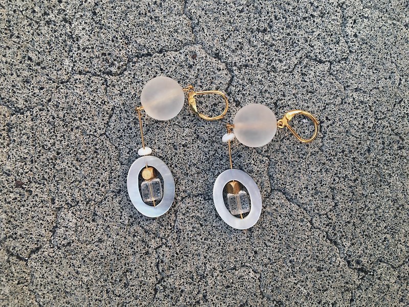 Oval Saturn Geometric Double Earrings - Earrings & Clip-ons - Gemstone Gold