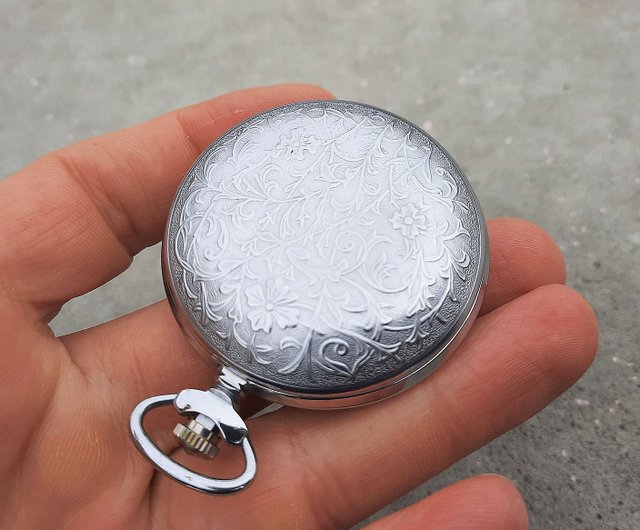 ソ連製モルニヤ懐中時計 – メルヒオールケース巻き上げソビエトメンズ