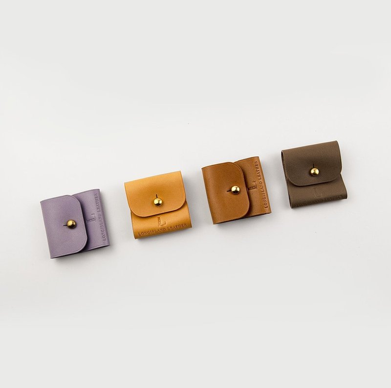 Un-knot leather earphone storage clip | Cord clamp, wire clip, cord curler | Can be engraved with your name - อื่นๆ - หนังแท้ 