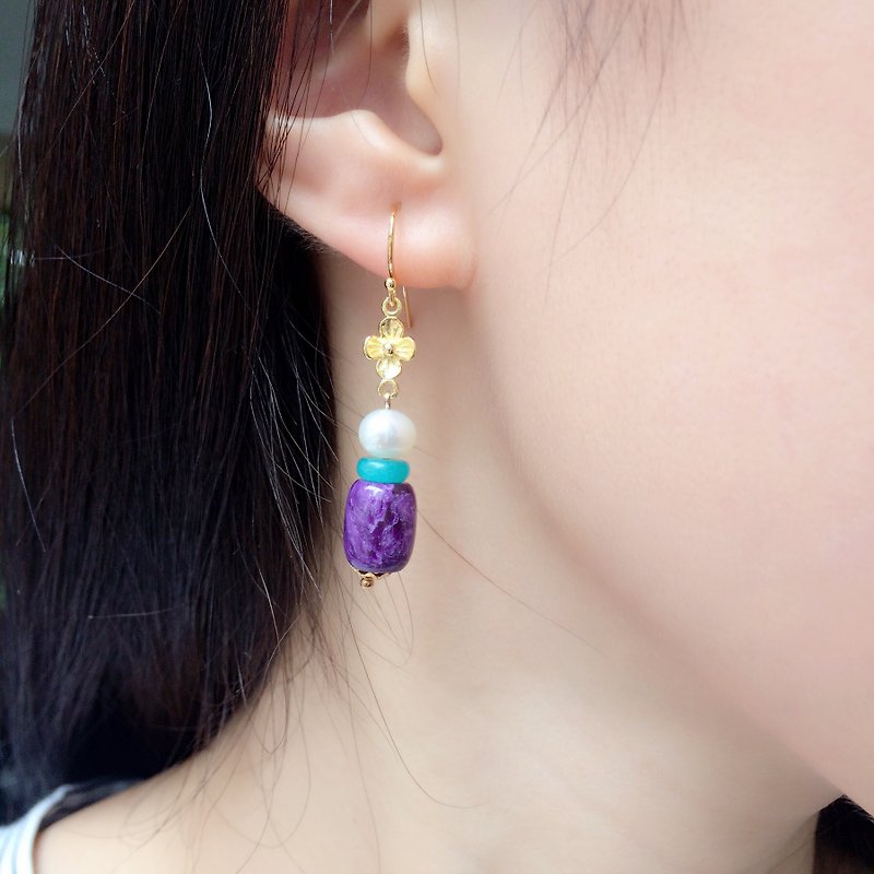 14kgf- charoite beads & pearls refinement earrings (can change ear clip) - Earrings & Clip-ons - Gemstone Purple
