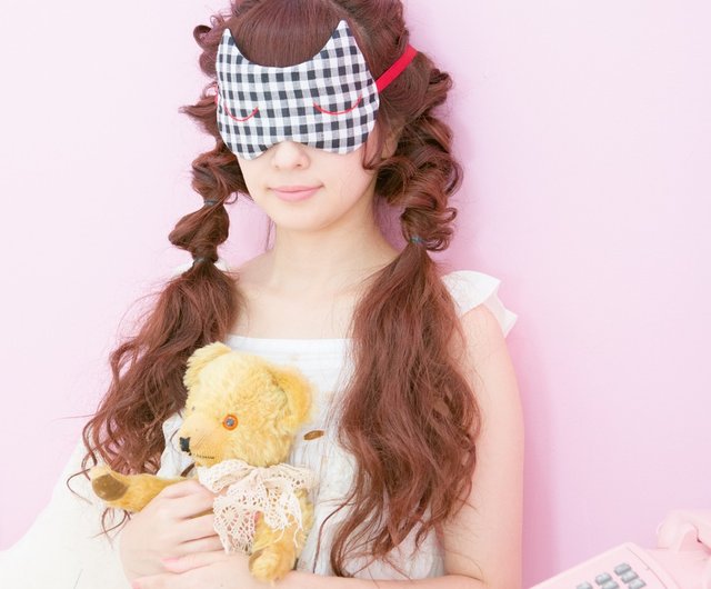 Sleeping Cat Black アイマスク 猫 眠り猫 旅行 ギフト 睡眠 ショップ アイマスク専門店upgrand アイマスク Pinkoi Sleeping Cat Black アイマスク 猫 眠り猫 旅行 ギフト 睡眠 ショップ アイマスク専門店upgrand アイマスク Pinkoi