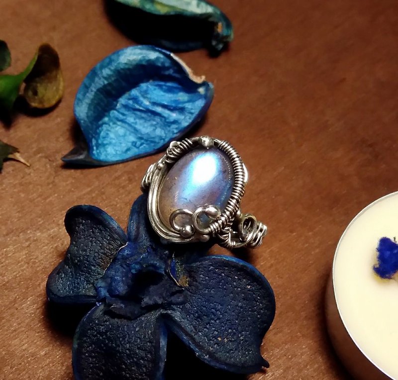 [Sterling Silver Rings Series] Lengshi Hand Wrap Rings - แหวนทั่วไป - เครื่องเพชรพลอย สีน้ำเงิน