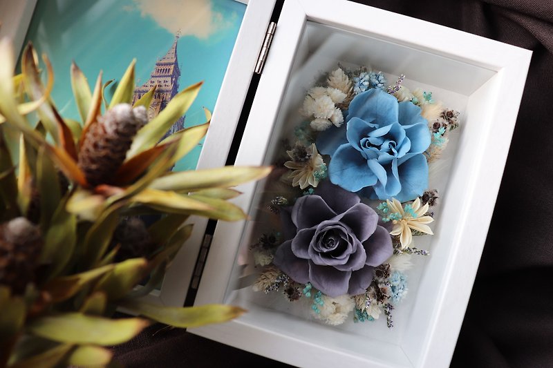 | 客製化禮物 | - 我們的寶物盒 (中性色調) - 永生花 玫瑰 相框 - 相框/畫框 - 植物．花 藍色