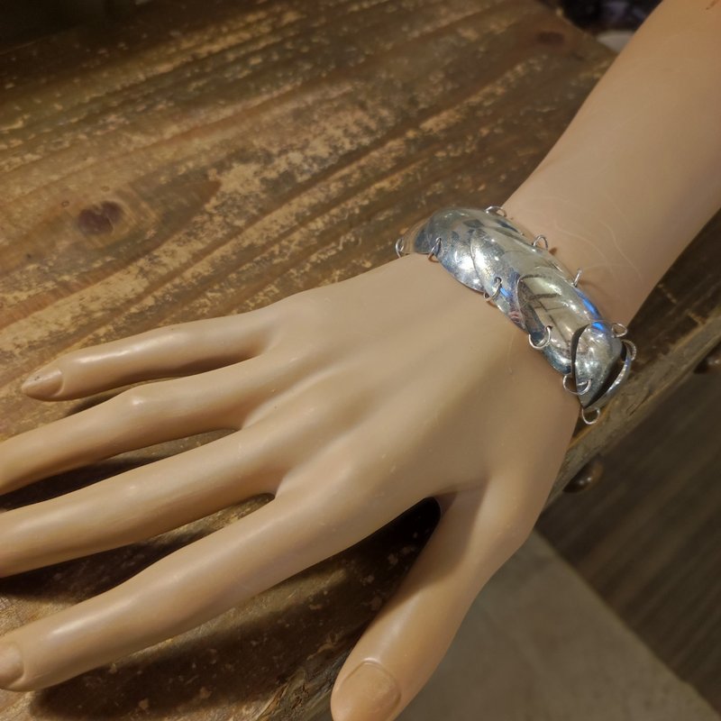 アートピースのような一本。アンティークシルバースプーンブレスレット_0883 レトロモダン　インダストリアル - 手鍊/手環 - 純銀 銀色