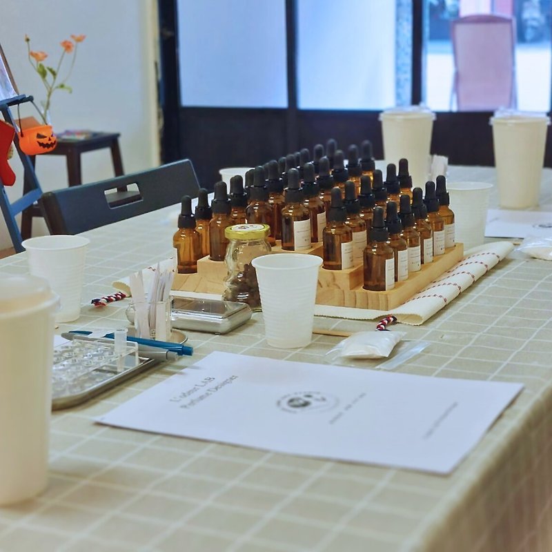 2024 Chunyuan Art Room Fragrance Experience. 30ml perfume. 50ml diffuser bottle. Diffusing Stone production. Hsinchu - Candles/Fragrances - Other Materials 