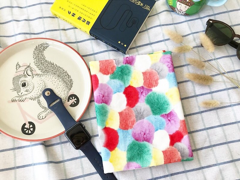 日本の手作り布スリップケース - 色の毛皮のボール - ノート・手帳 - コットン・麻 