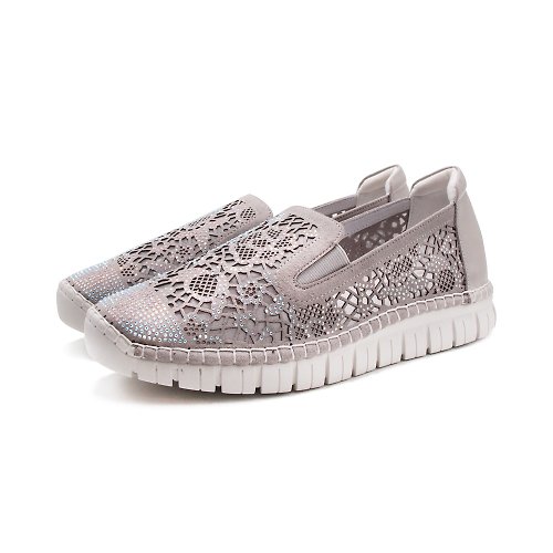 米蘭皮鞋Milano W&M(女)彩色光澤貼鑽透紗樂福鞋 女鞋-銀灰色