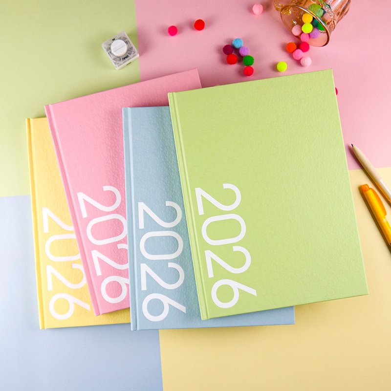 【conifer綠的事務】2026年16K玩色精裝直式週誌 - 筆記本/手帳 - 紙 多色