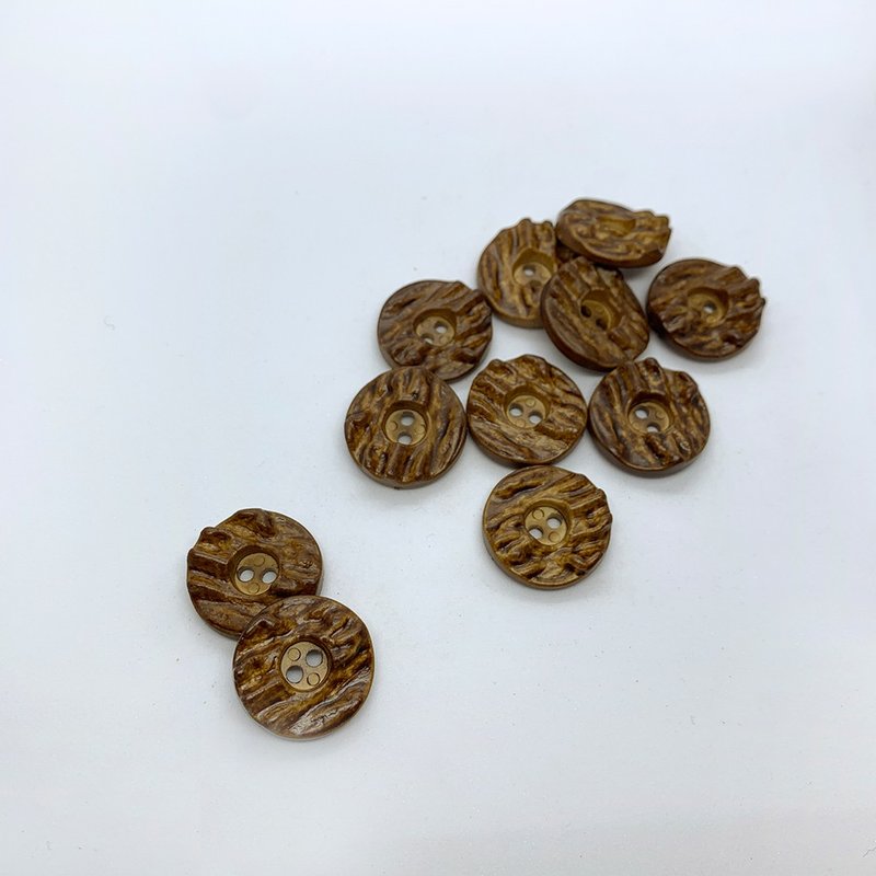 Hana Mokuba 塑酯仿木鈕(一包) - 其他 - 木頭 
