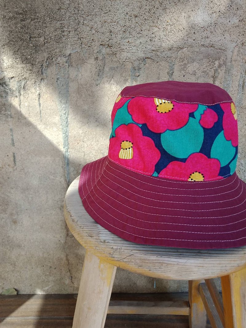 Pink Flower Double-sided Buket Hat - หมวก - ผ้าฝ้าย/ผ้าลินิน สึชมพู