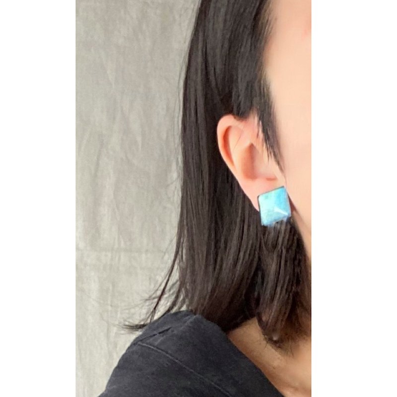 Custom mini cuffs Dress-up mini Clip-On and earrings _sea glow - ต่างหู - แก้ว สีน้ำเงิน
