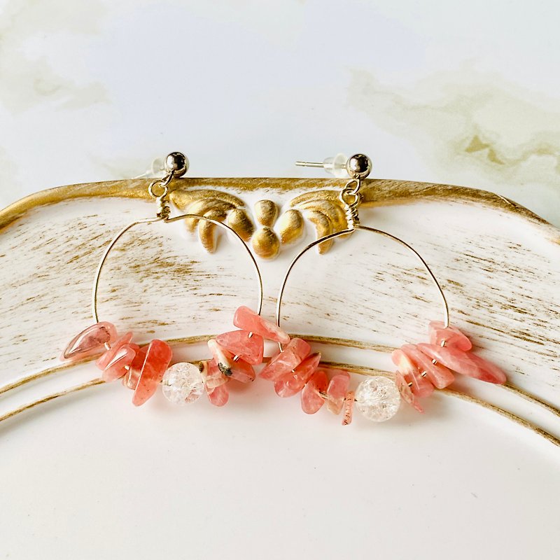 Inca rose and crack crystal circle earrings - Earrings & Clip-ons - Crystal Red