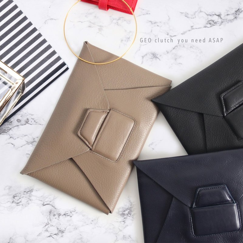 GEO4 Clutch - taupe - กระเป๋าคลัทช์ - หนังแท้ สีกากี