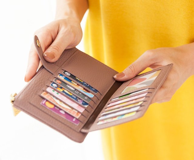 即日発送! レザー 薄型 長財布 レディース 13カード入れ 小銭 即日発送! レザー 薄型 長財布 レディース 13カード入れ 小銭