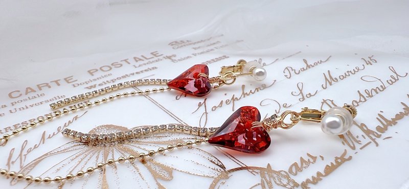 | Heart of Flame | Hot Love Red Heart Swarovski Crystal Halloween Painless Earrings - ต่างหู - วัสดุอื่นๆ หลากหลายสี