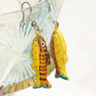 Valentine&amp;#39;s Day gift hand-painted wooden earrings limited edition / wooden earrings / Animal earrings - leisurely yellow fish (Ear / ear clip)