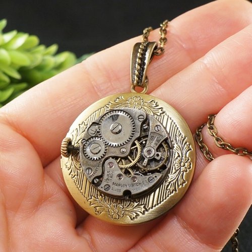 時計パーツ　ジャンク　部品　アクセサリー　スチームパンク 時計部品・歯車パーツ 30g 【スチームパンク 時計パーツ レジン