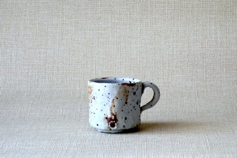 マグカップ　信濃釉c - 咖啡杯 - 陶 白色