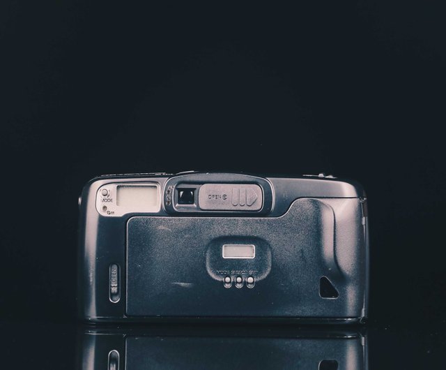 RICOHフィルムカメラRZ−800 Ricoh RZ-800 - Camera-wiki.org - The free camera encyclopedia