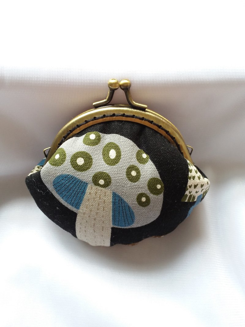 Mushroom zero purse mouth gold - Coin Purses - Other Materials Black