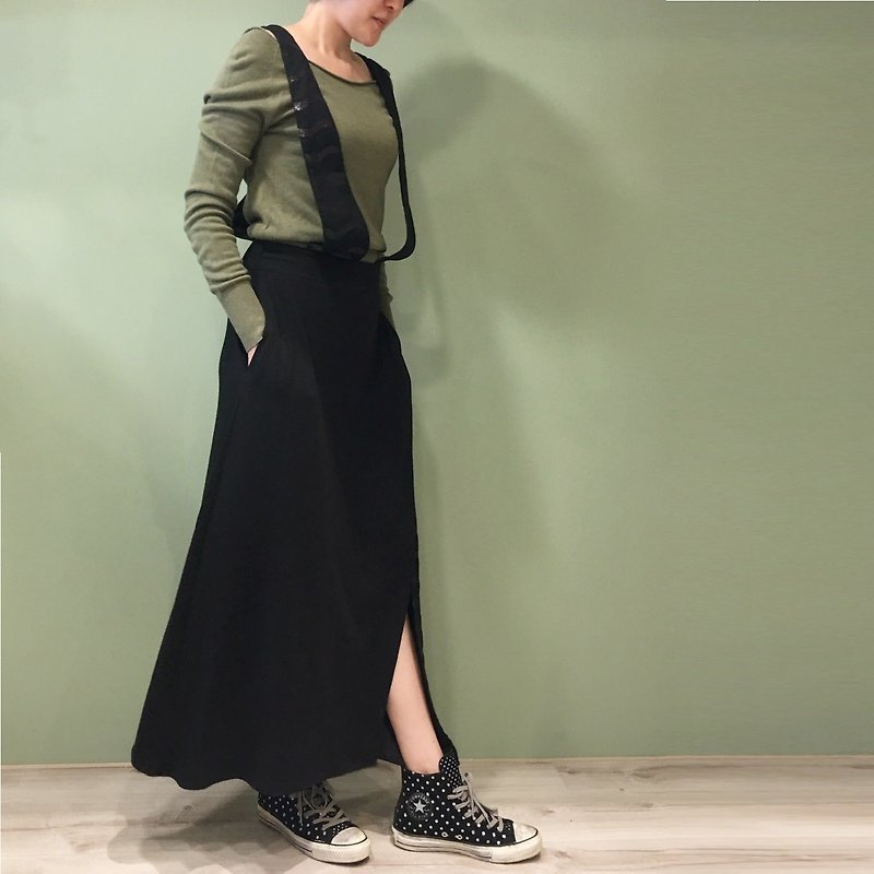 【Skirt】吊帶拼接開叉長裙_黑 - 裙子/長裙 - 棉．麻 黑色