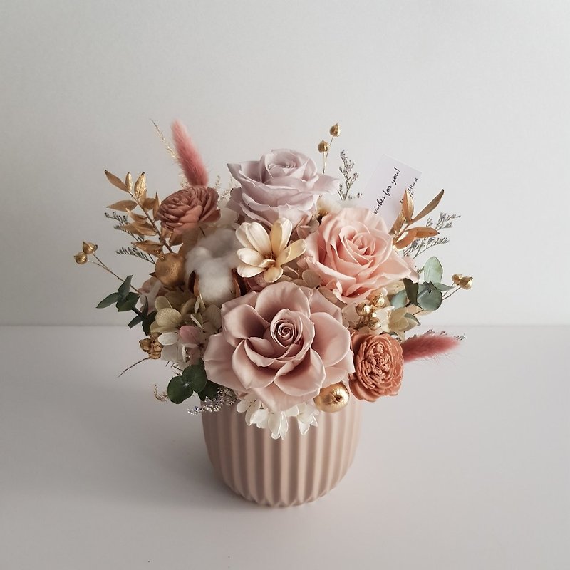 Preserved flowers + dried flowers | Weiwei Golden Milk Tea | Preserved rose potted flowers | Universal congratulations on birthdays and housewarming - Dried Flowers & Bouquets - Plants & Flowers Pink
