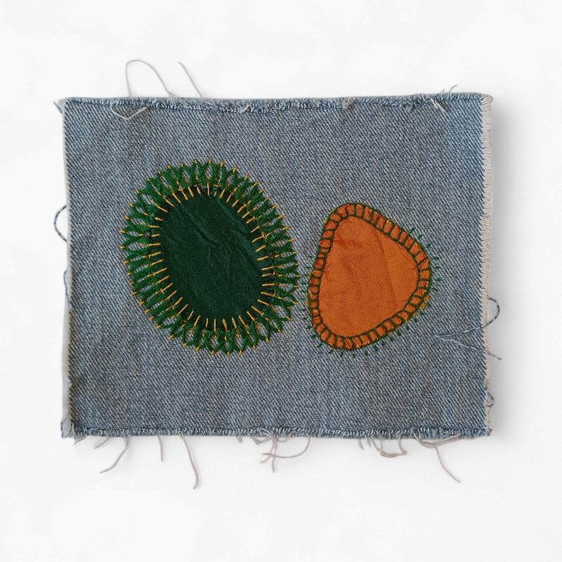 Upcycled denim boro patch – visible mending. - เย็บปัก/ถักทอ/ใยขนแกะ - ผ้าฝ้าย/ผ้าลินิน 