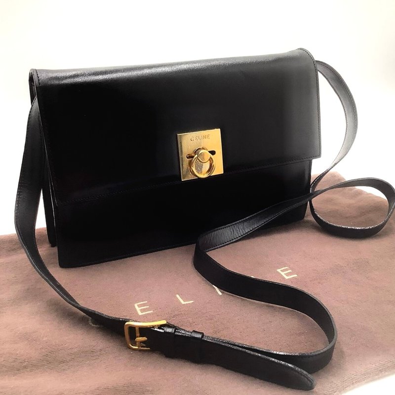 Rare second-hand Celine black gold ring buckle leather cross-back envelope bag side shoulder handbag small bag - กระเป๋าแมสเซนเจอร์ - หนังแท้ สีดำ