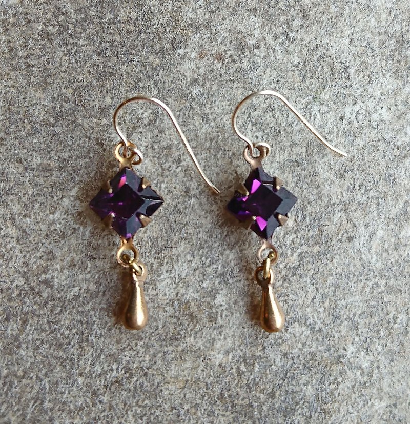 紫色玻璃垂墜耳環 - 耳環/耳夾 - 玻璃 