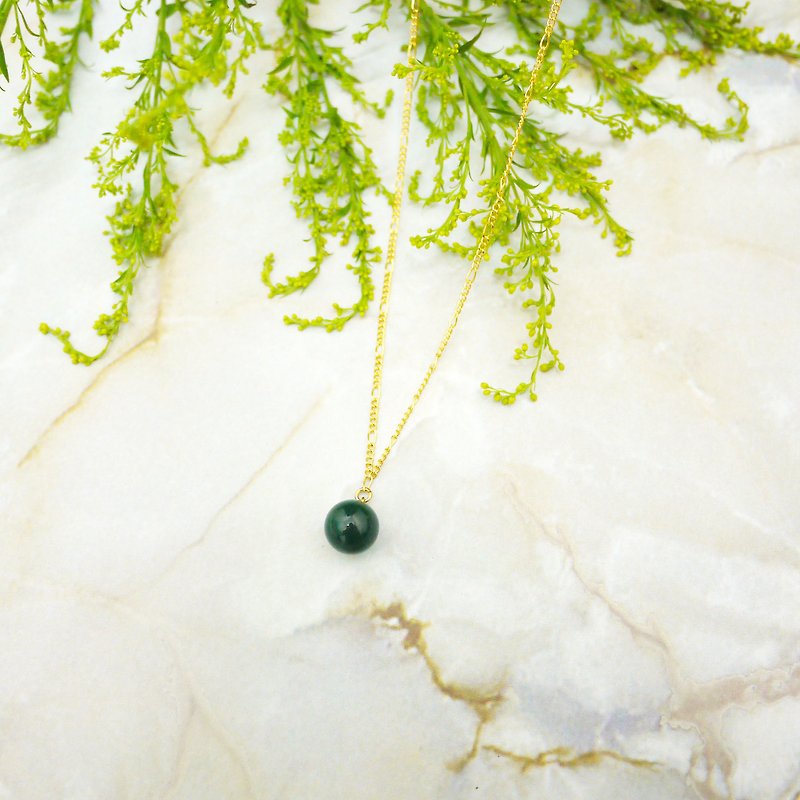 Simple green agate long necklace for autumn and winter - Long Necklaces - Gemstone Green