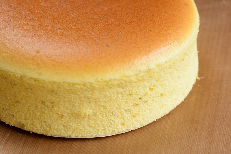 [Mother's Day Pre-order Offer] Gluten-free Brown Rice Cake - Lemon Light Cheese - Until 5/6 - เค้กและของหวาน - อาหารสด สีส้ม